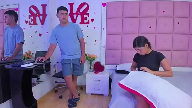 Aliss Aron online show from 03.13.26