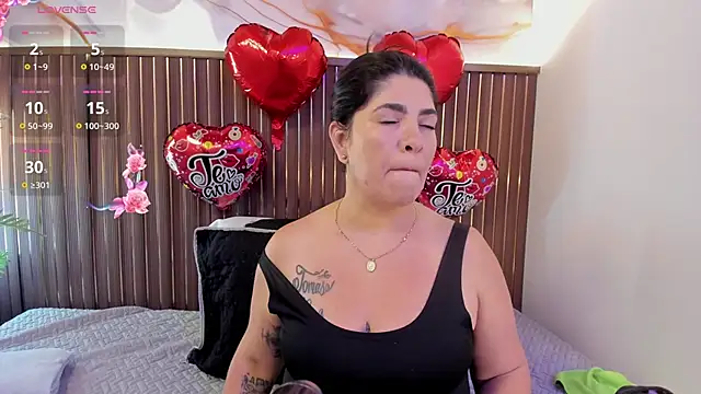 Roxie-NS online show from 02.15.26