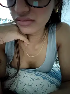 Snapshot of baby_jannat chatting on 02.13.26 baby jannat online show from 02.13.26