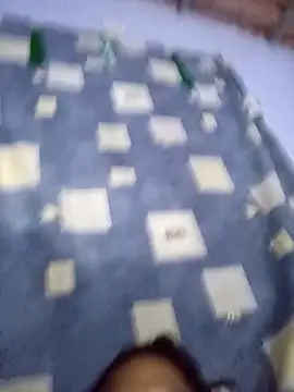 Snapshot of rouse-duque chatting on 10.13.25 rouse-duque online show from 10.13.25