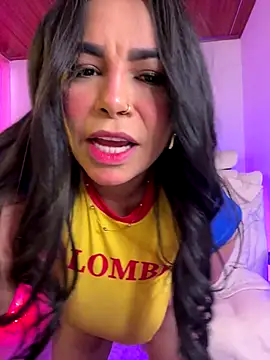 Vicky Saidi online show from 11.16.25