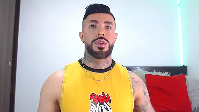 andrea de lucaa online show from 02.05.26