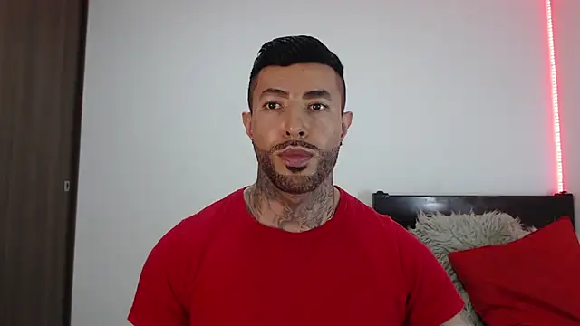 andrea de lucaa online show from 03.05.26