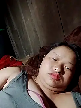 Snapshot of girl-babi chatting on 09.09.25 girl-babi online show from 09.09.25