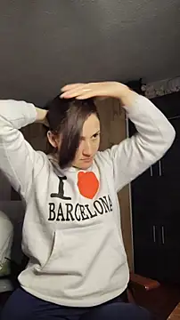 Snapshot of lindasyt chatting on 02.17.26 lindasyt online show from 02.17.26