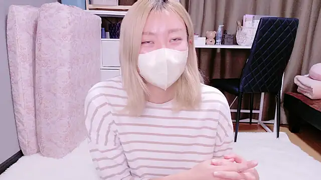 Nana  ch online show from 12.02.25