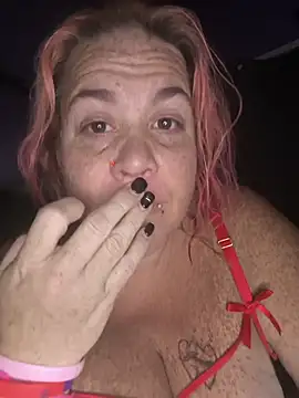 Snapshot of Courdles chatting on 10.25.25 Courdles online show from 10.25.25