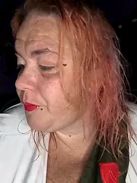 Snapshot of Courdles chatting on 10.30.25 Courdles online show from 10.30.25