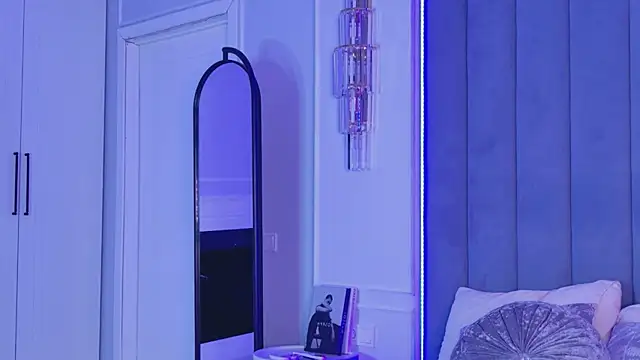 VioletAsh online show from 06.02.26