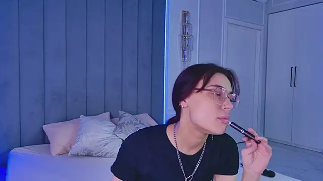 VioletAsh online show from 06.22.26