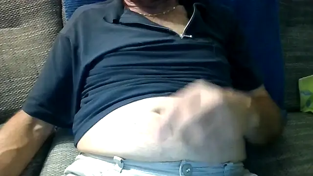 Snapshot of velikifant7 chatting on 11.28.25 velikifant7 online show from 11.28.25