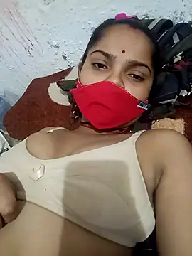Snapshot of Rakhi_cute chatting on 11.18.25 Rakhi cute online show from 11.18.25