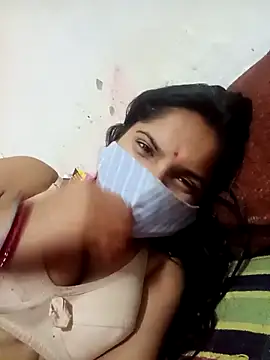 Snapshot of Rakhi_cute chatting on 11.19.25 Rakhi cute online show from 11.19.25