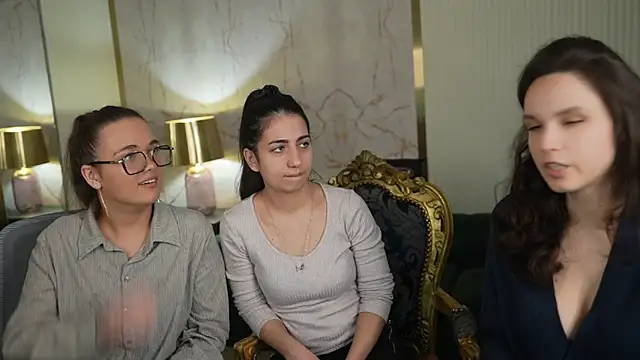 Snapshot of Cleo054 chatting on 03.06.26 Cleo054 online show from 03.06.26