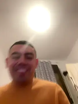 Snapshot of davidxxx099 chatting on 01.05.26 davidxxx099 online show from 01.05.26