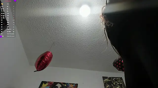 Snapshot of Hanna_wish chatting on 11.26.25 Hanna wish online show from 11.26.25