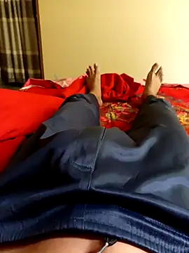 Snapshot of WrinkledTriops chatting on 03.03.26 WrinkledTriops online show from 03.03.26