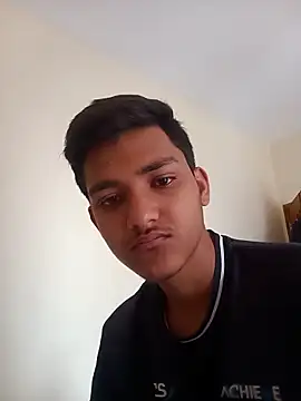 Snapshot of WrinkledTriops chatting on 04.02.26 WrinkledTriops online show from 04.02.26