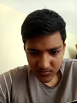 Snapshot of WrinkledTriops chatting on 04.05.26 WrinkledTriops online show from 04.05.26