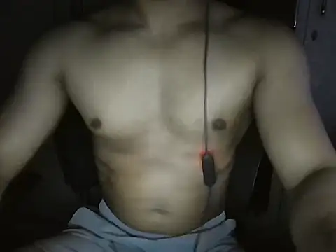 Snapshot of mumbaiking1997 chatting on 12.14.25 mumbaiking1997 online show from 12.14.25