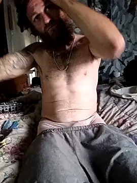 Snapshot of bearded_cross chatting on 10.17.25 bearded cross online show from 10.17.25