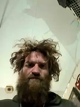 Snapshot of bearded_cross chatting on 12.17.25 bearded cross online show from 12.17.25