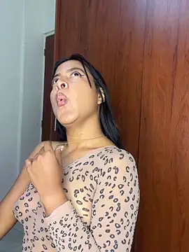 Kendra C online show from 04.05.26