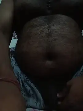 Snapshot of thunderrony chatting on 11.09.25 thunderrony online show from 11.09.25