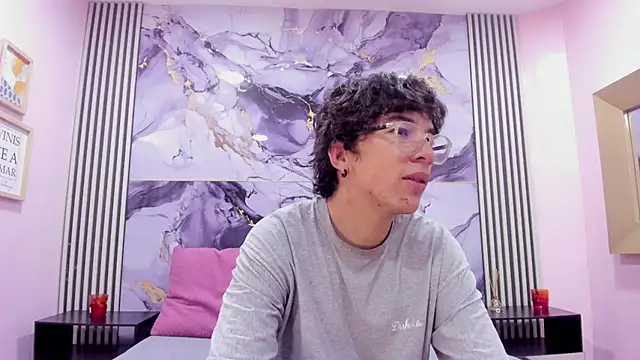 Desire Ecstasy online show from 11.15.25