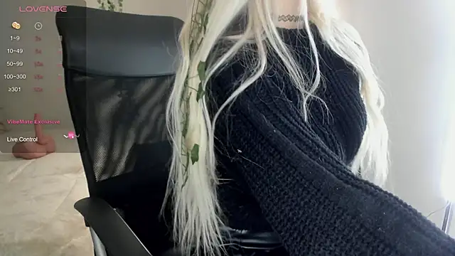 Snapshot of Kira_Key chatting on 02.03.26 Kira Key online show from 02.03.26