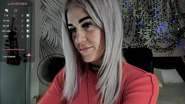 Snapshot of Kira_Key chatting on 02.26.26 Kira Key online show from 02.26.26