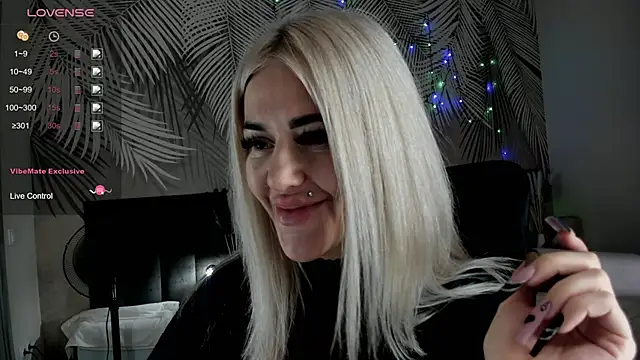 Kira Key online show from 03.16.26