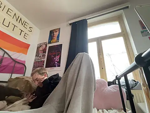 Snapshot of Styxlust chatting on 03.13.26 Styxlust online show from 03.13.26