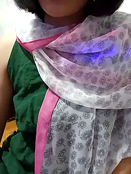 Thaohoa love online show from 10.24.25