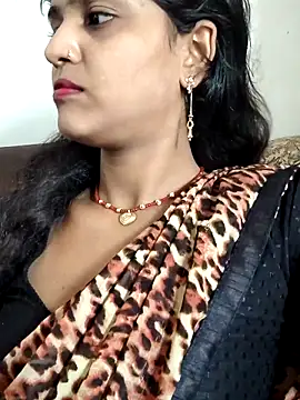 Snapshot of AnanyaKapoor89 chatting on 09.22.25 AnanyaKapoor89 online show from 09.22.25