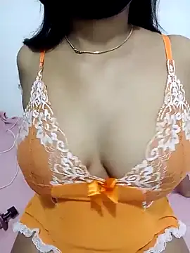 Snapshot of SluttyCouple69 chatting on 03.02.26 SluttyCouple69 online show from 03.02.26