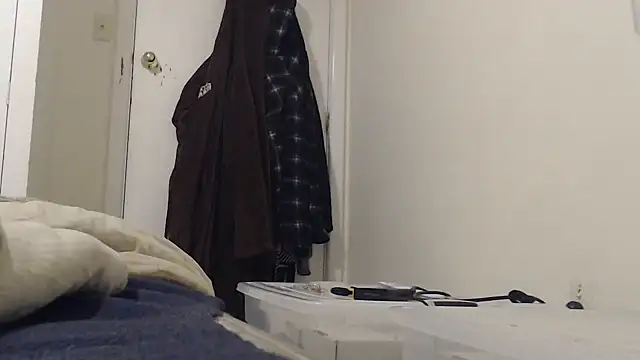 idiotpig66 online show from 02.11.26