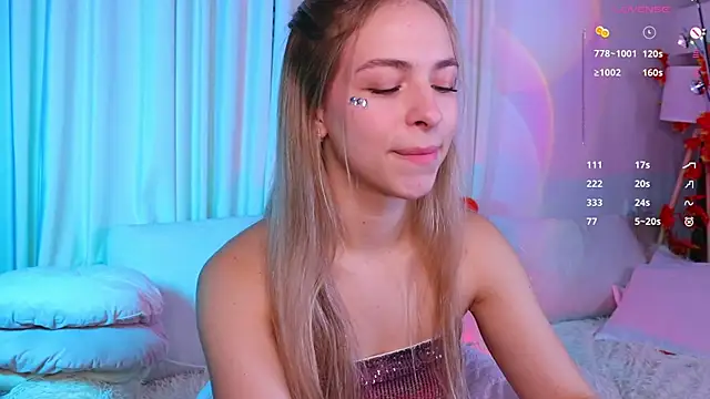 Snapshot of ShinyBarbie chatting on 10.24.25 ShinyBarbie online show from 10.24.25