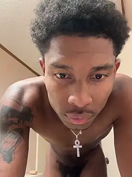 Snapshot of Lillie33366 chatting on 12.17.25 Lillie33366 online show from 12.17.25