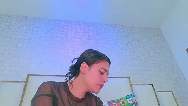 Snapshot of thalia888_ chatting on 06.25.26 thalia888 online show from 06.25.26
