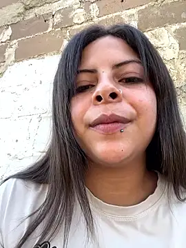 Snapshot of MiaCollinssx chatting on 01.10.26 MiaCollinssx online show from 01.10.26