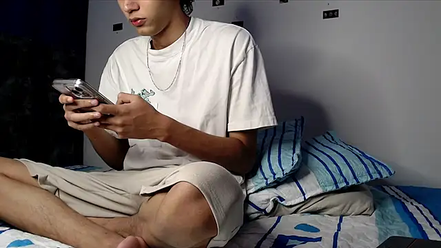 alexmark  online show from 05.13.26