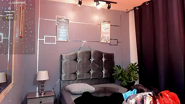 Snapshot of Lilith_morgan01 chatting on 10.07.25 Lilith morgan01 online show from 10.07.25