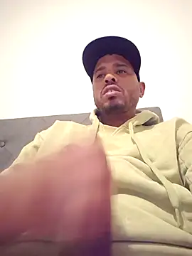 Danypeluche online show from 11.24.25