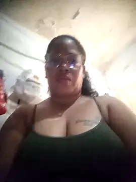 Big ass submissive online show from 11.26.25