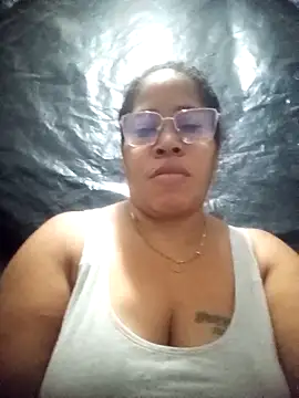 Big ass submissive online show from 12.18.25