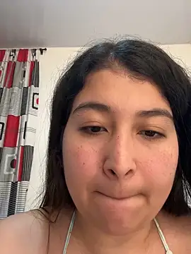 Snapshot of evelyn_1702 chatting on 11.25.25 evelyn 1702 online show from 11.25.25