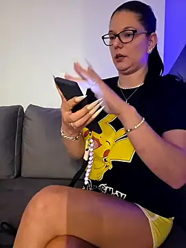 Swiss Lady online show from 09.24.25