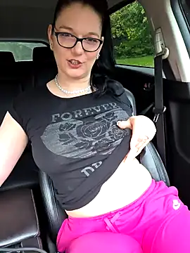 Swiss Lady online show from 10.04.25