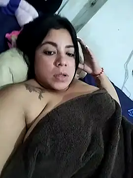 Snapshot of Georgina_Bigboobs chatting on 10.17.25 Georgina Bigboobs online show from 10.17.25